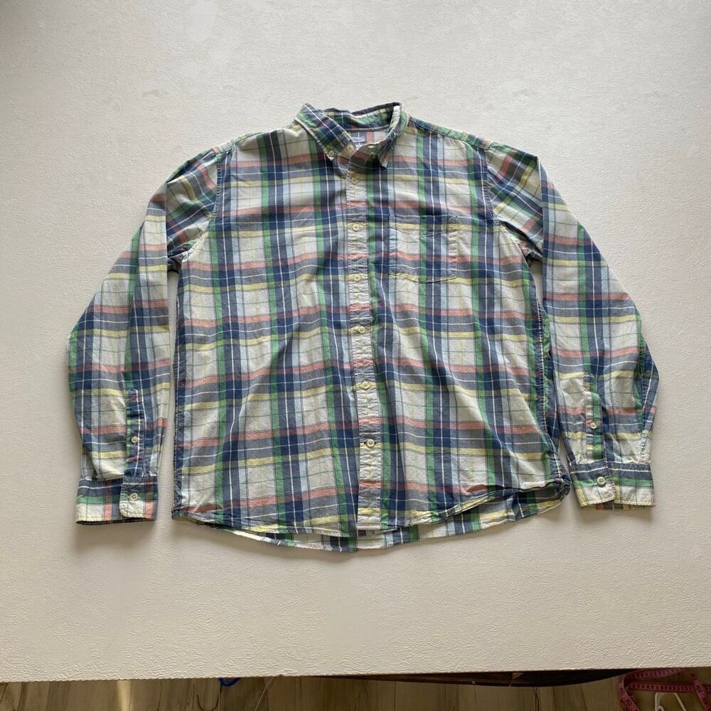 GAP Untucked Plaid Button Down Shirt Men’s XL Long Sleeve Cotton